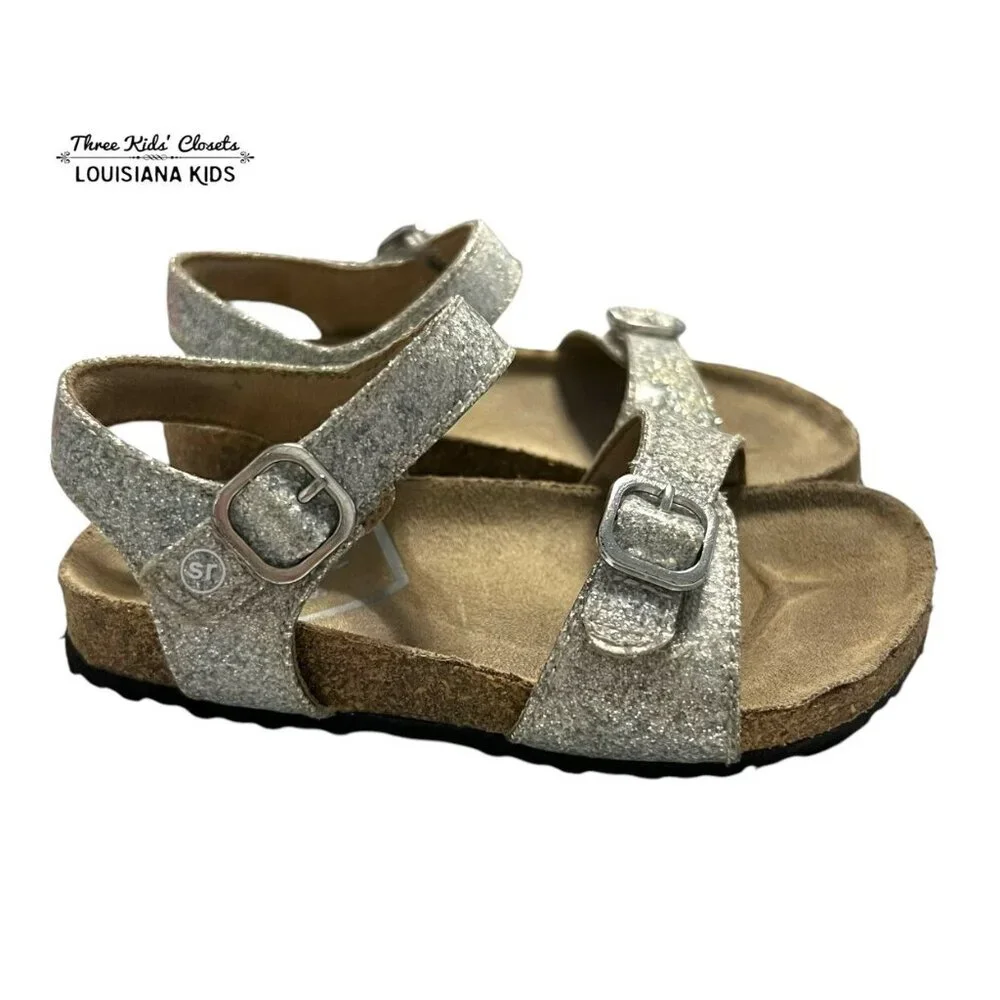 Stride Rite Sz 8.5 Silver Sparkle Zuly Buckle Sandals